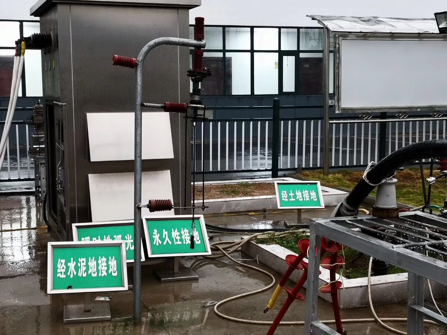 電氣事故引發(fā)加州山火，據(jù)說這個(gè)裝置可以避免事故發(fā)生！